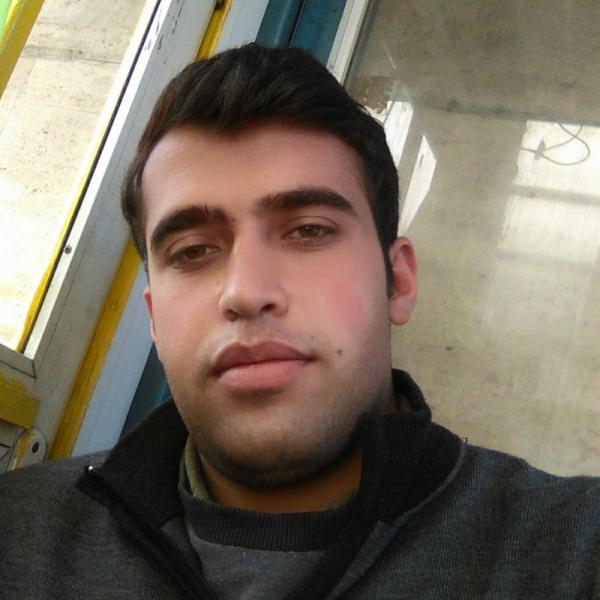 تصویر پروفایل علی
