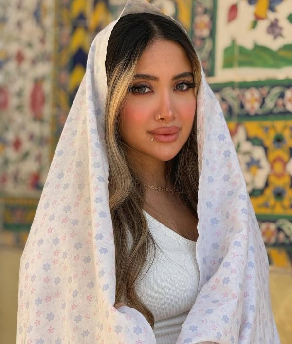 تصویر پروفایل سوگند در سایت همسریابی آغاز نو تصویر پروفایل سوگند