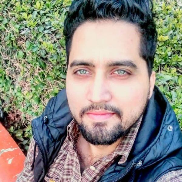 تصویر پروفایل آرش در سایت همسریابی آغاز نو تصویر پروفایل آرش