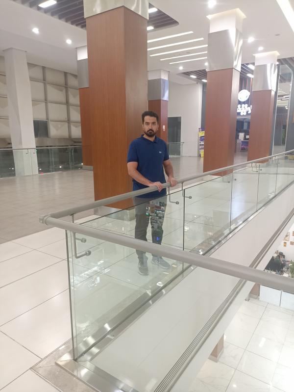 تصویر پروفایل آرش