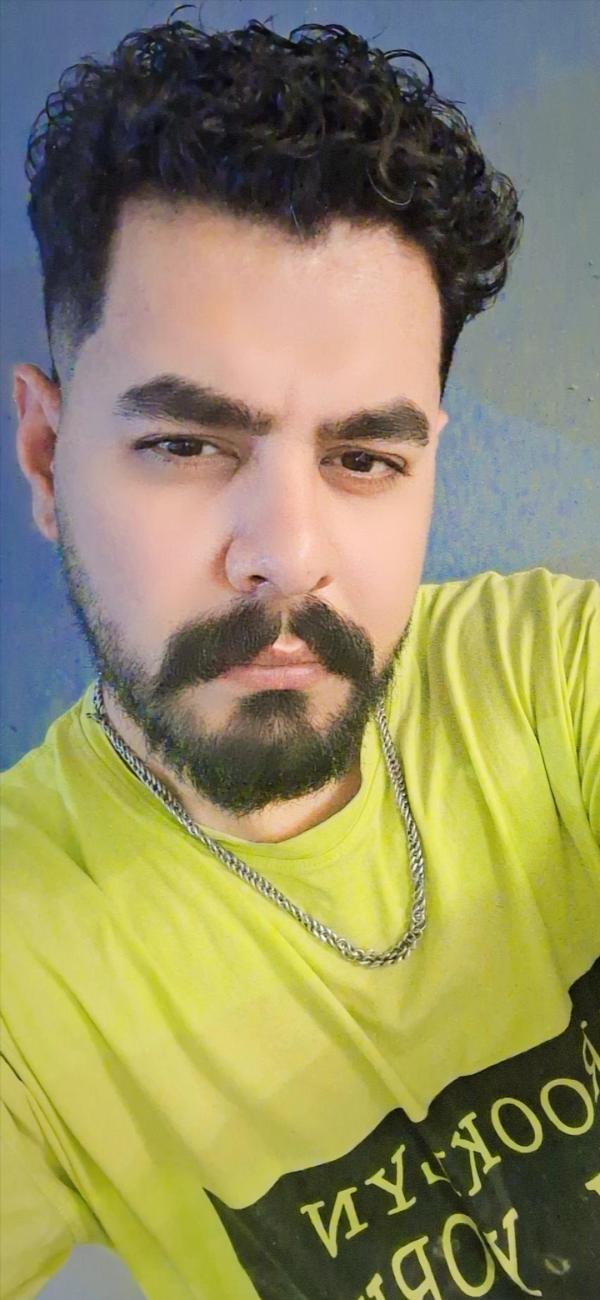 تصویر پروفایل فرشید در سایت همسریابی آغاز نو تصویر پروفایل فرشید