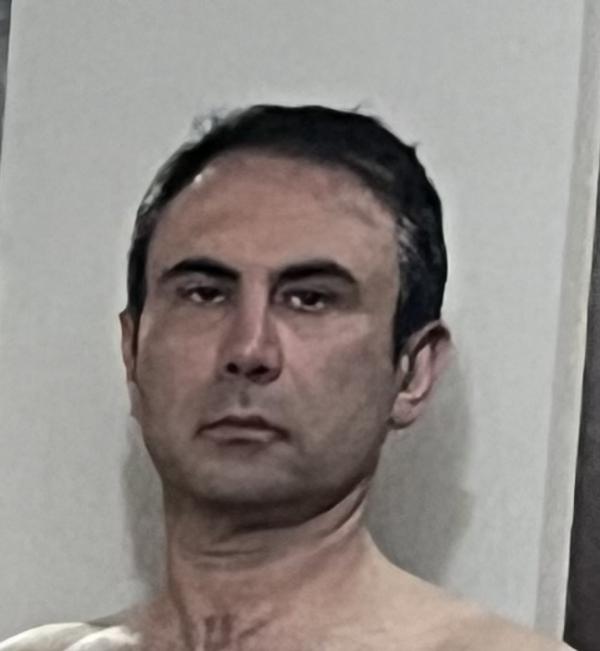 تصویر پروفایل فرزاد در سایت همسریابی آغاز نو تصویر پروفایل فرزاد