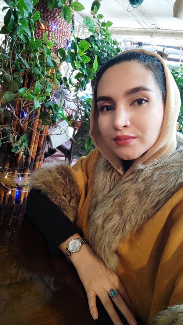 تصویر پروفایل شایسته