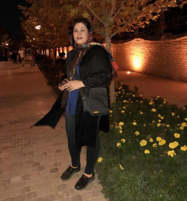 تصویر پروفایل نسترن