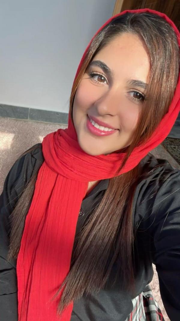 تصویر پروفایل نازنین