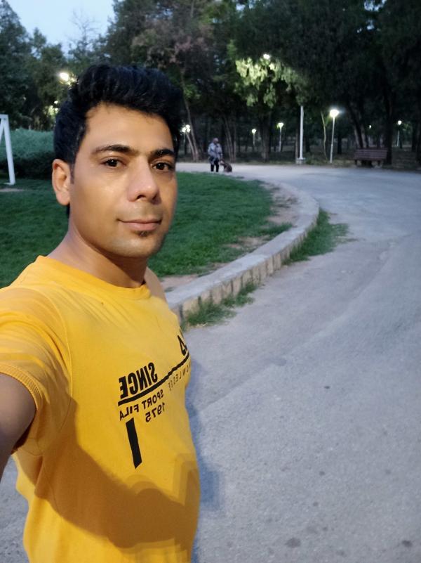 تصویر پروفایل قیصر