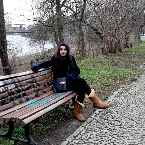 تصویر پروفایل منیره