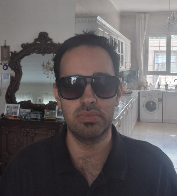 تصویر پروفایل افشین