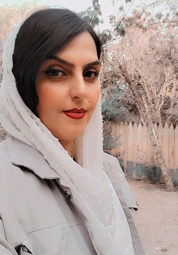 تصویر پروفایل رها