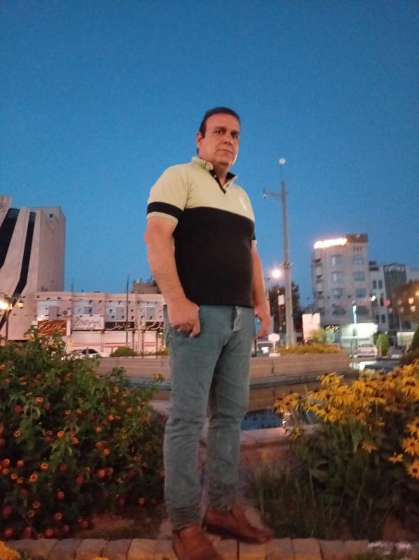 تصویر پروفایل احمد در سایت همسریابی آغاز نو تصویر پروفایل احمد