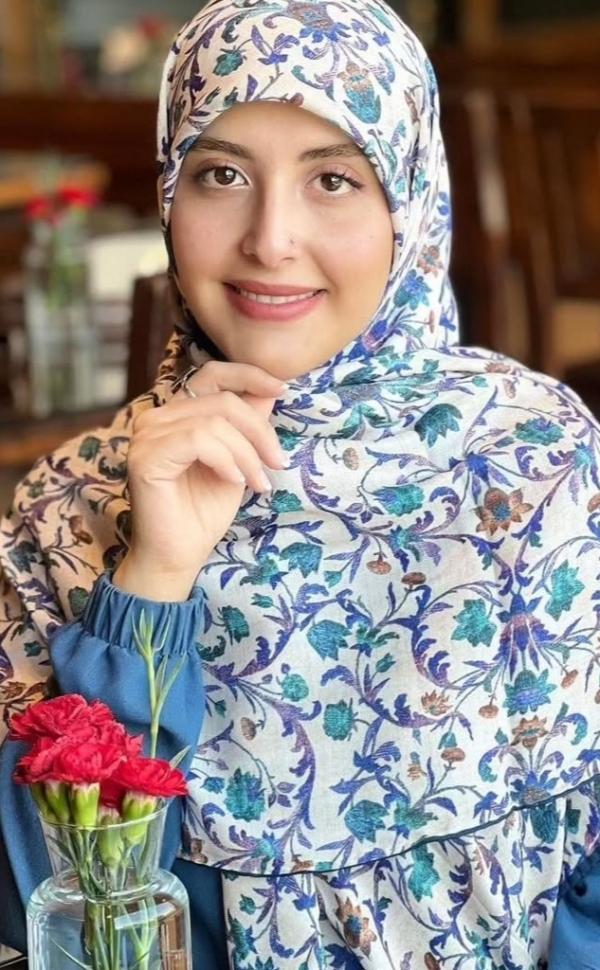 تصویر پروفایل نرجس سادات در سایت همسریابی آغاز نو تصویر پروفایل نرجس سادات
