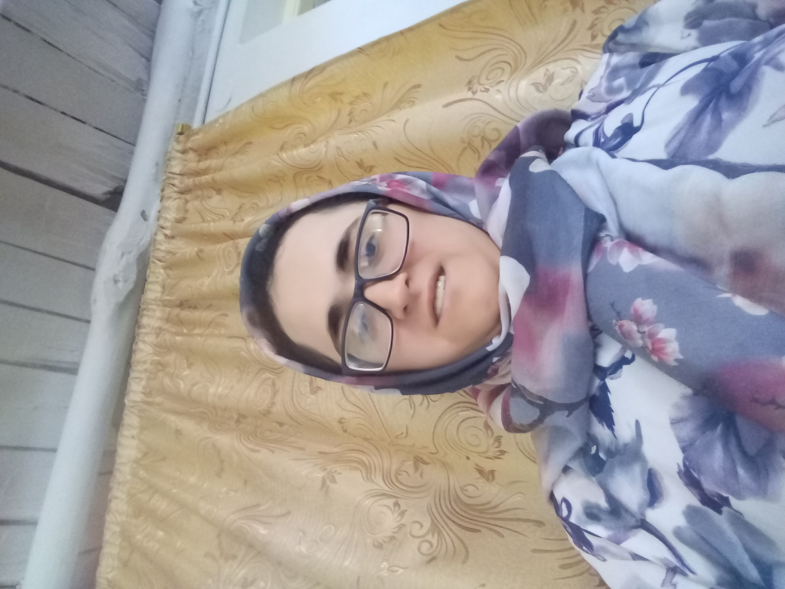 تصویر پروفایل بدون نام