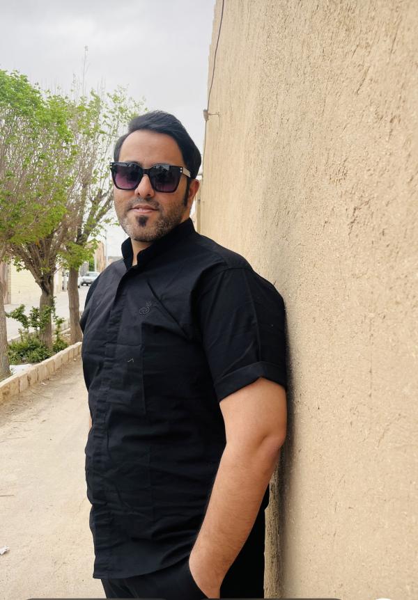 تصویر پروفایل محمود