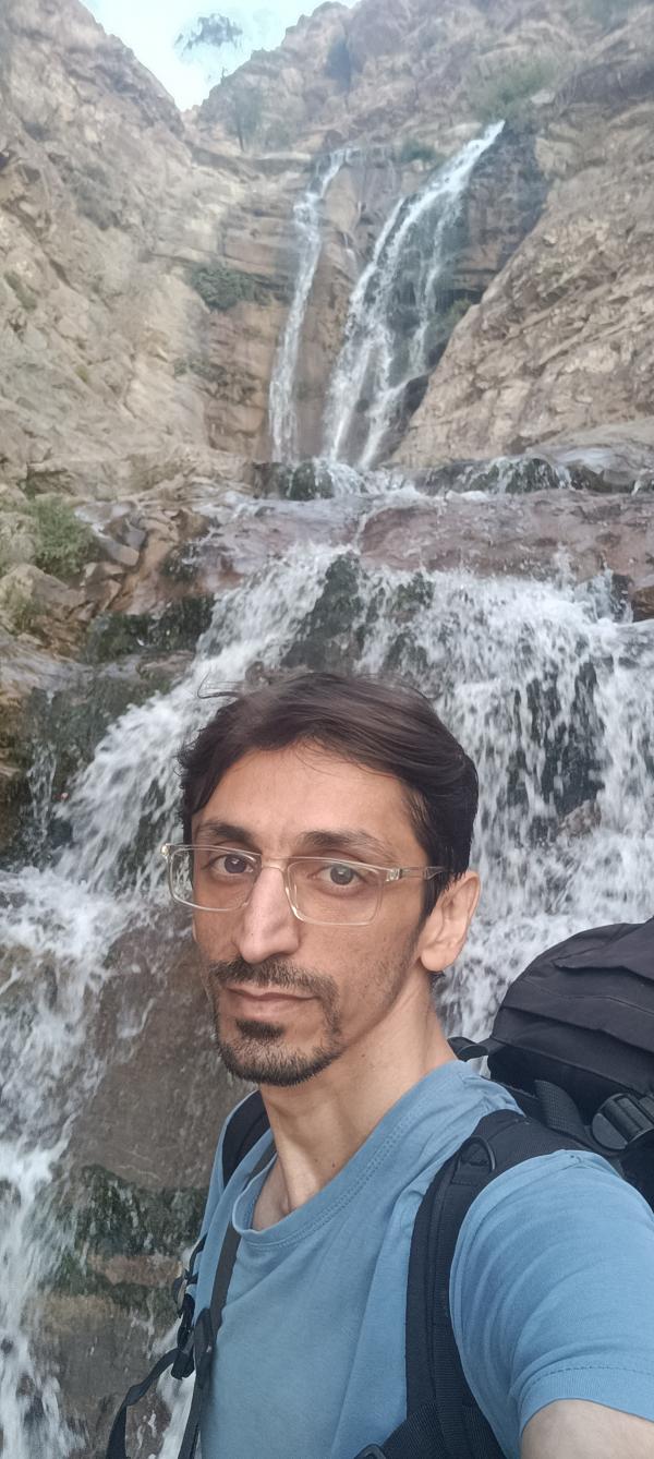 تصویر پروفایل کاوه