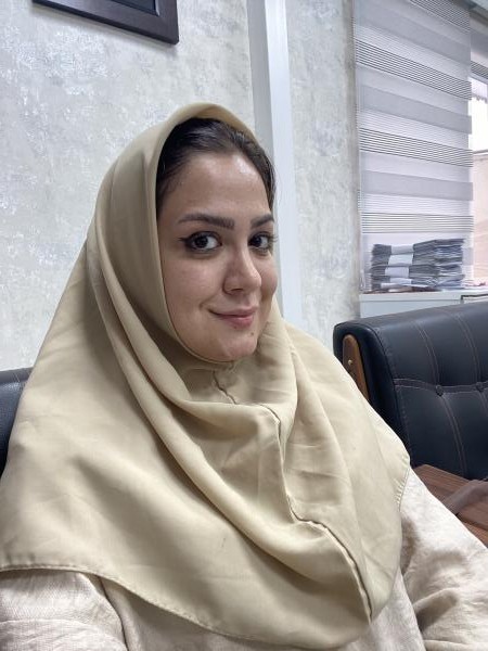 تصویر پروفایل شادی در سایت همسریابی آغاز نو تصویر پروفایل شادی