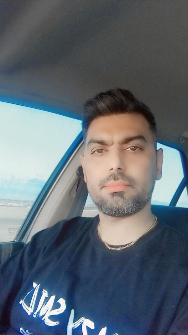 تصویر پروفایل آرمین در سایت همسریابی آغاز نو تصویر پروفایل آرمین