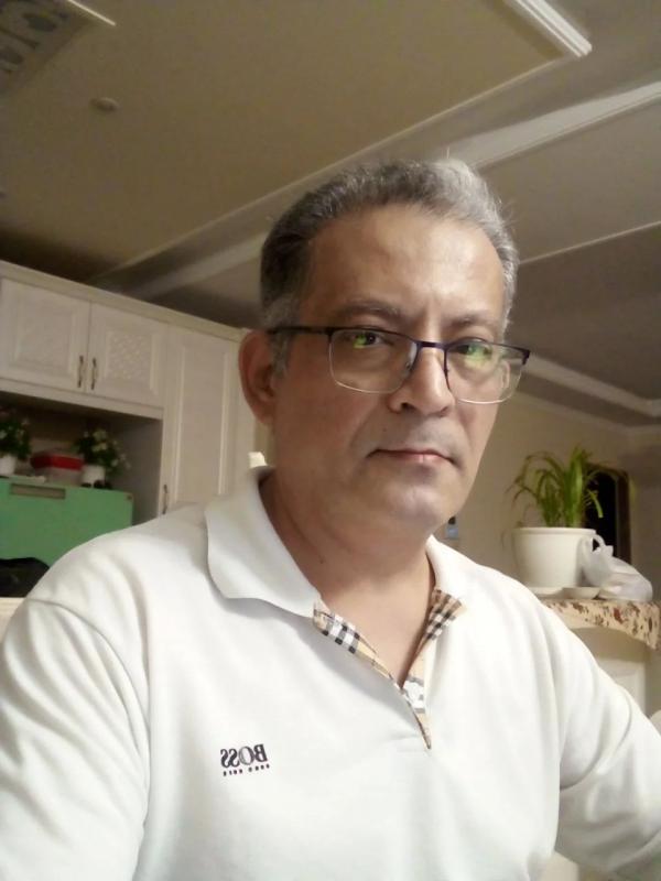تصویر پروفایل امیر حسین