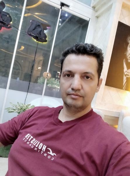 تصویر پروفایل حمید