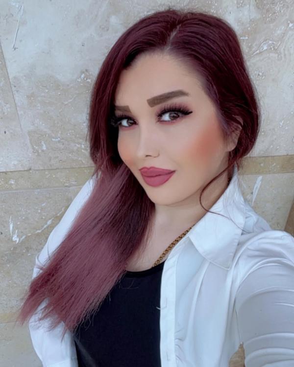 تصویر پروفایل تینا