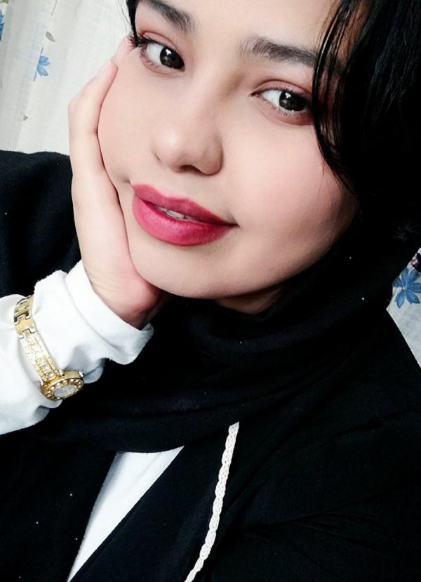 تصویر پروفایل نگین